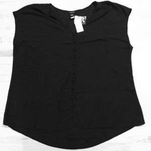 Torrid Georgette Short Sleeve Button Front Blouse
